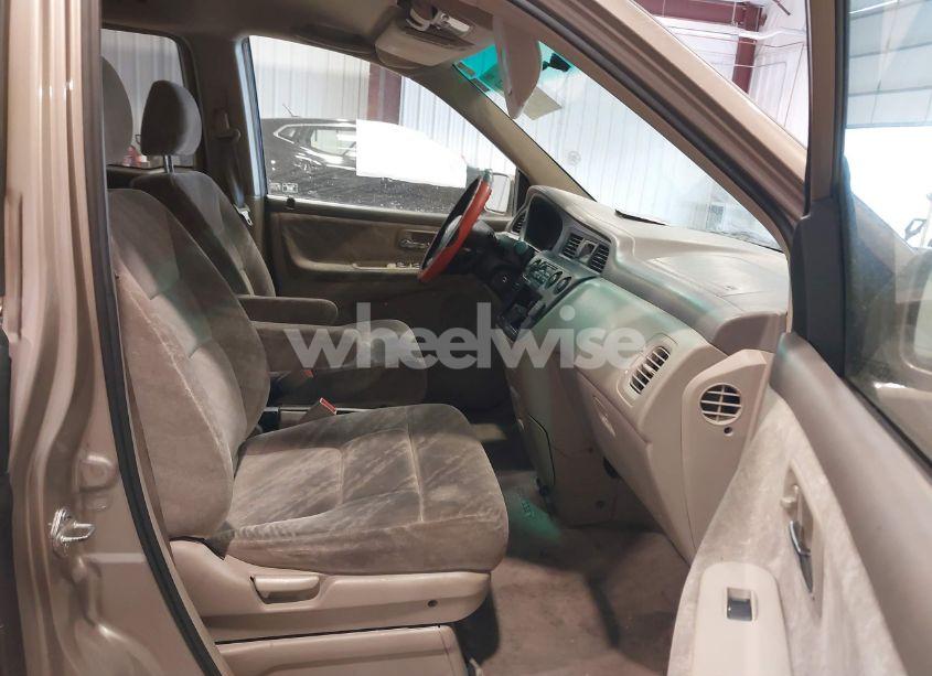 Photo 5 of 2003 Honda Odyssey EX (VIN 5FNRL18653B111260)