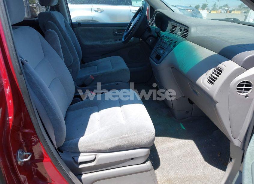 Photo 5 of 2003 Honda Odyssey EX (VIN 5FNRL18653B131797)