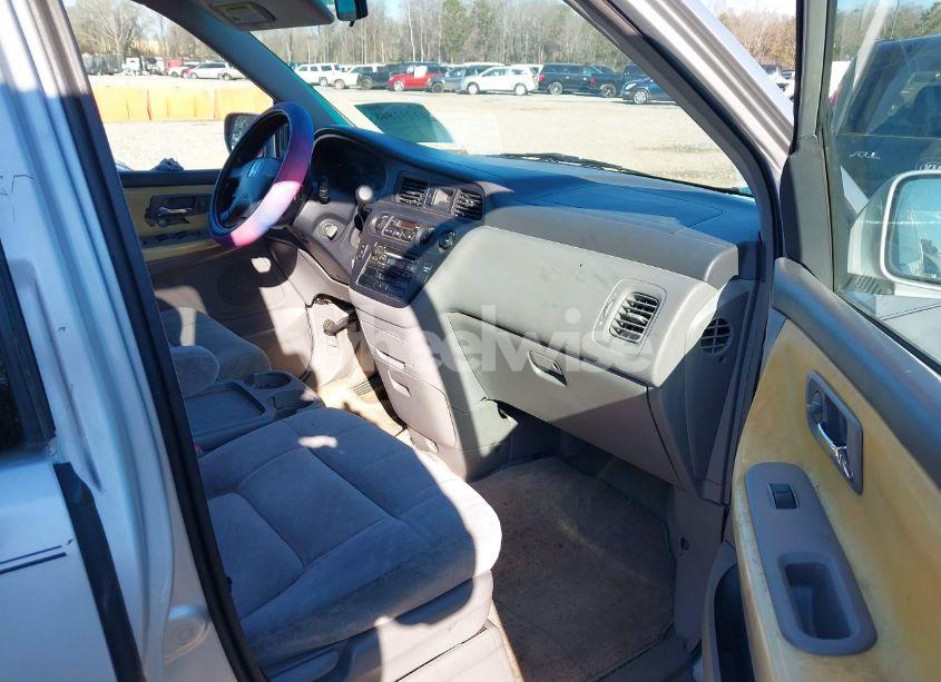 Photo 5 of 2004 Honda Odyssey EX (VIN 5FNRL18654B022337)