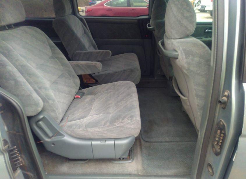 Photo 8 of 2002 Honda Odyssey EX (VIN 5FNRL18662B027298)