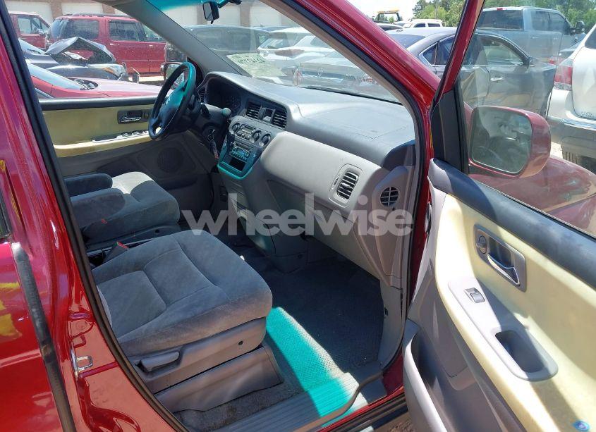 Photo 5 of 2003 Honda Odyssey EX (VIN 5FNRL18663B021888)