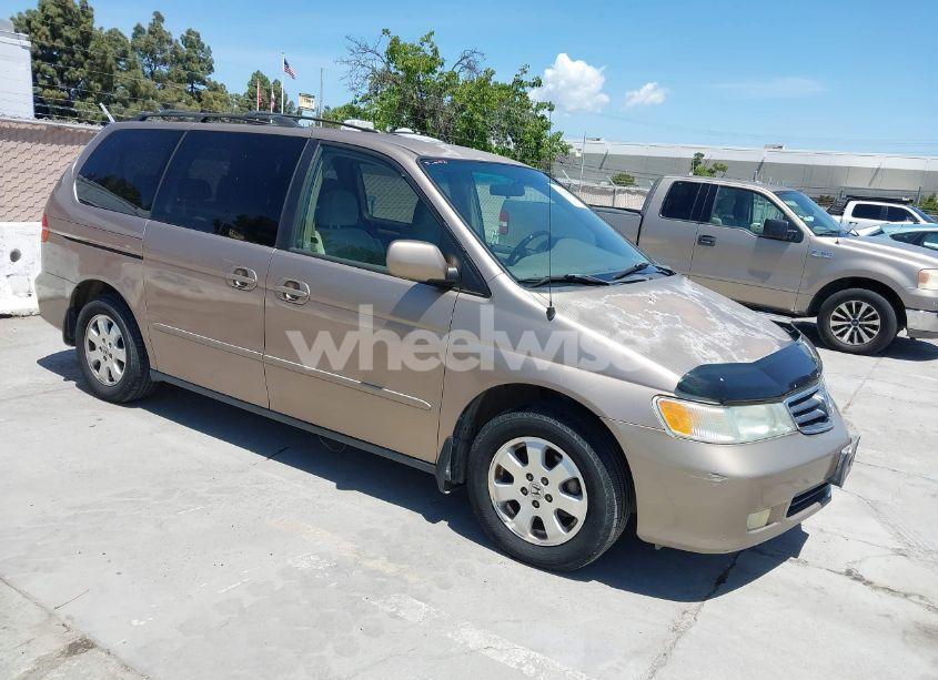 2003 Honda Odyssey EX (VIN 5FNRL18663B026184) main photo