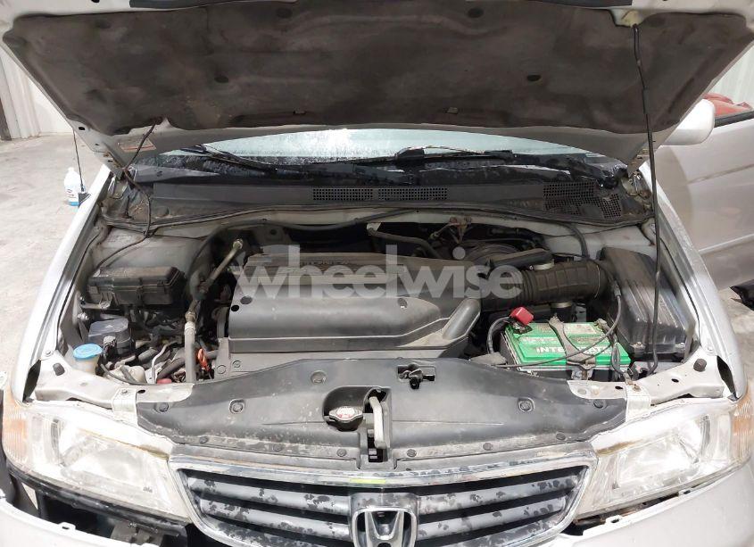 Photo 10 of 2003 Honda Odyssey EX (VIN 5FNRL18673B009670)