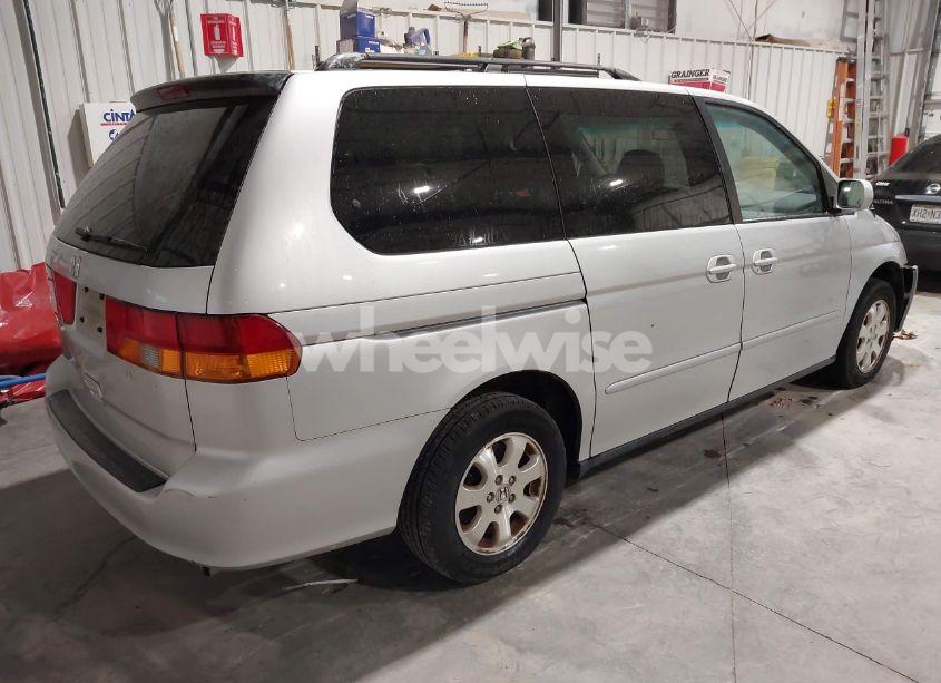 Photo 4 of 2003 Honda Odyssey EX (VIN 5FNRL18673B009670)