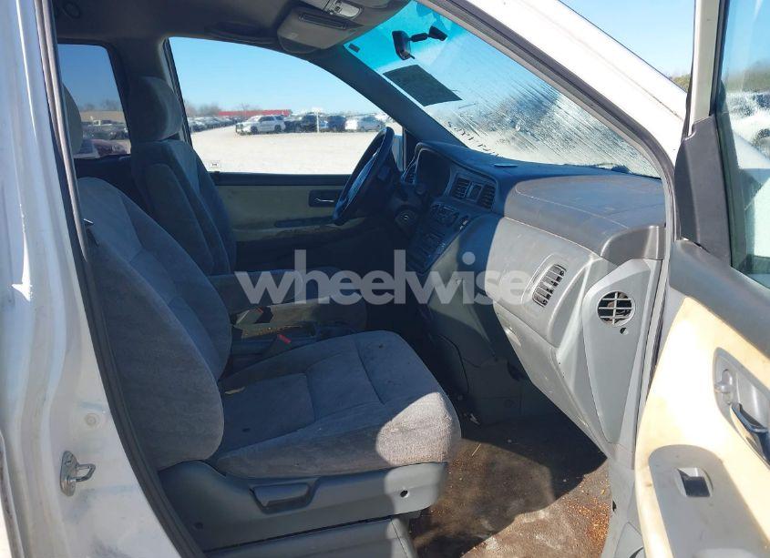 Photo 5 of 2003 Honda Odyssey EX (VIN 5FNRL18673B013461)