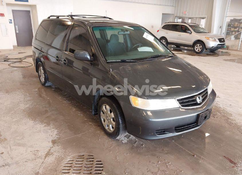 2004 Honda Odyssey EX (VIN 5FNRL18674B050429) main photo