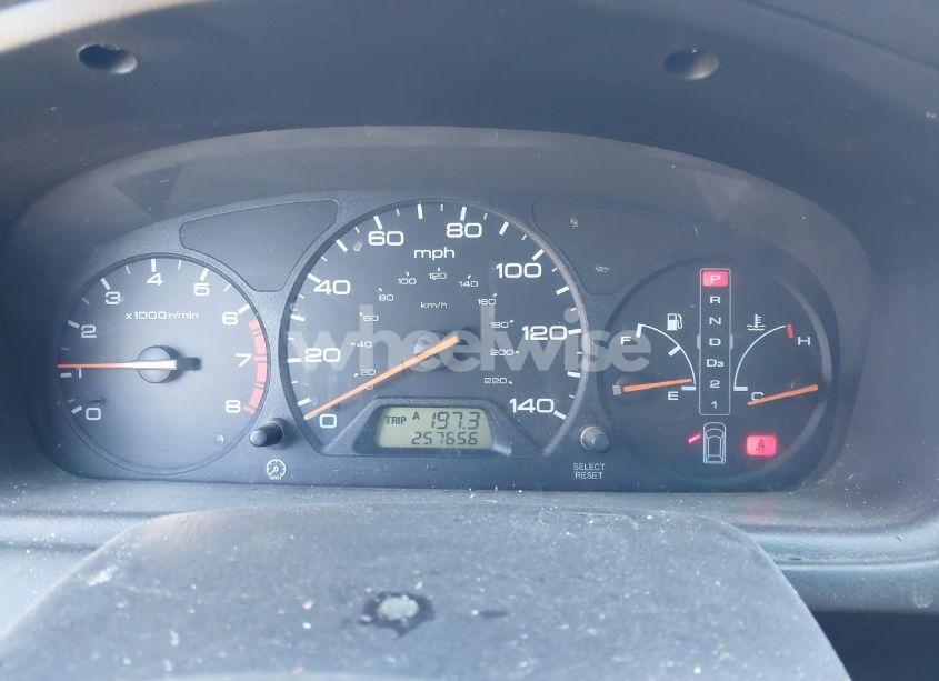 Photo 7 of 2004 Honda Odyssey EX (VIN 5FNRL18674B050429)