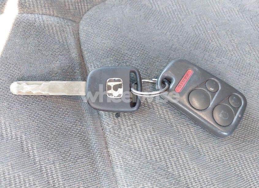 Photo 11 of 2004 Honda Odyssey EX (VIN 5FNRL18674B139501)