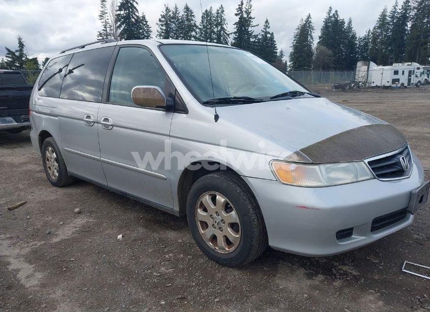 2002 Honda Odyssey EX (VIN 5FNRL18682B035175) main photo