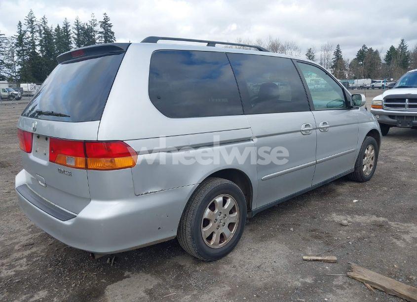 Photo 4 of 2002 Honda Odyssey EX (VIN 5FNRL18682B035175)