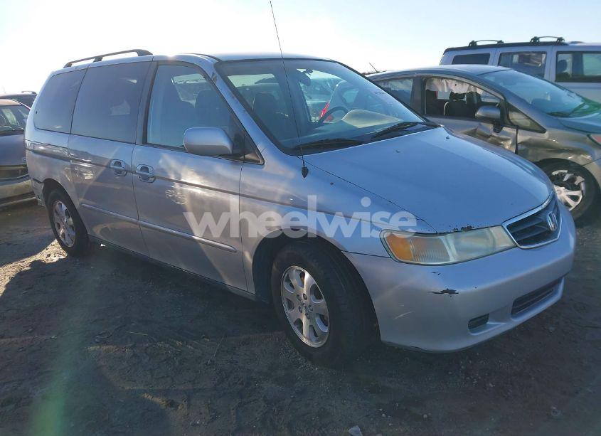 2003 Honda Odyssey EX (VIN 5FNRL18683B113813) main photo