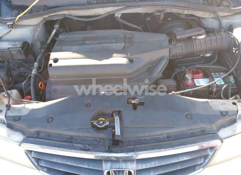 Photo 10 of 2003 Honda Odyssey EX (VIN 5FNRL18683B113813)