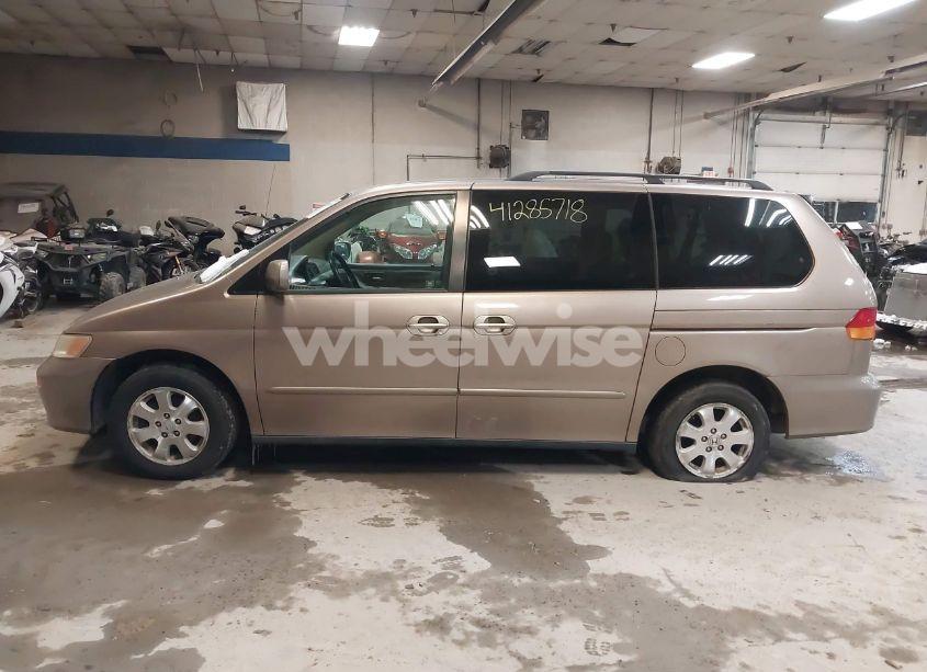 Photo 12 of 2003 Honda Odyssey EX (VIN 5FNRL18693B143774)