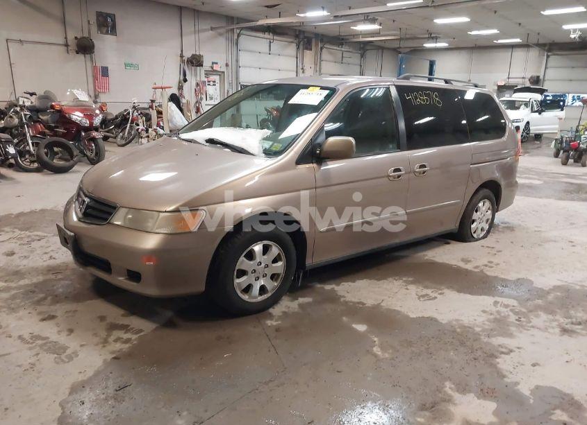 Photo 2 of 2003 Honda Odyssey EX (VIN 5FNRL18693B143774)