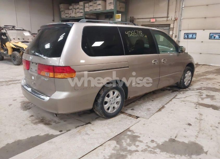 Photo 4 of 2003 Honda Odyssey EX (VIN 5FNRL18693B143774)