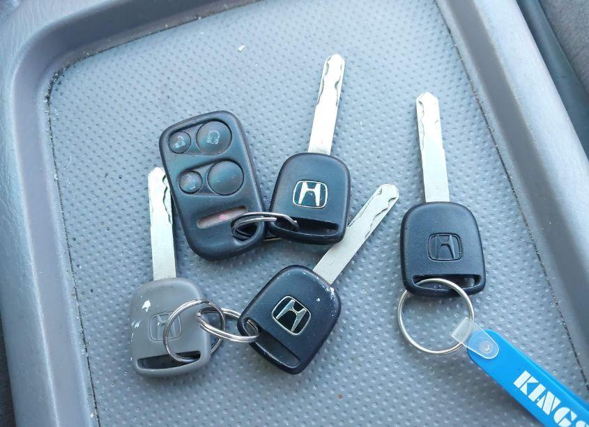 Photo 11 of 2004 Honda Odyssey EX (VIN 5FNRL18694B026231)