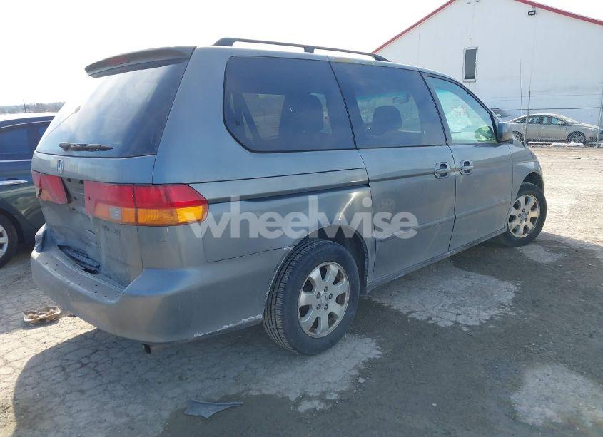Photo 4 of 2002 Honda Odyssey EX (VIN 5FNRL186X2B043035)