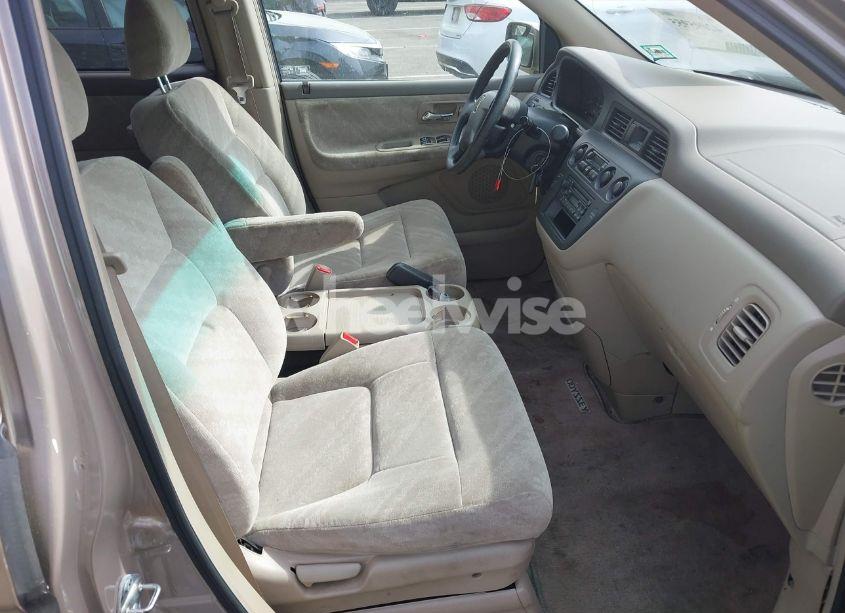 Photo 5 of 2003 Honda Odyssey EX (VIN 5FNRL186X3B031520)