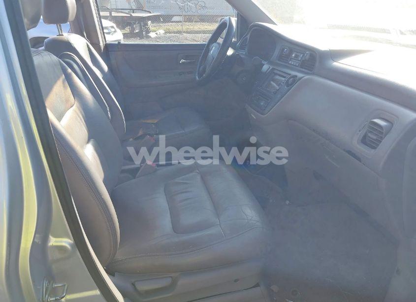 Photo 5 of 2003 Honda Odyssey EX-L (VIN 5FNRL187X3B019473)