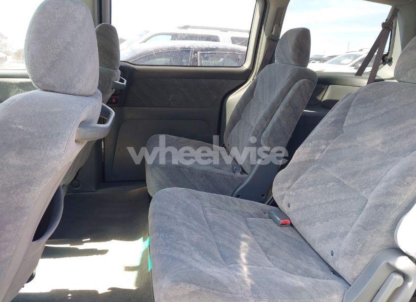 Photo 8 of 2004 Honda Odyssey EX (VIN 5FNRL18834B084417)