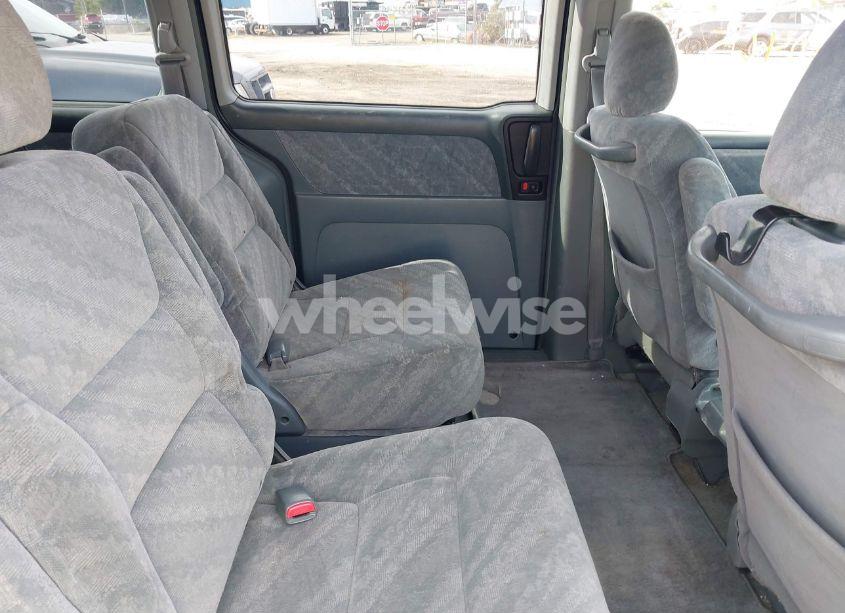 Photo 8 of 2004 Honda Odyssey EX (VIN 5FNRL18834B102530)