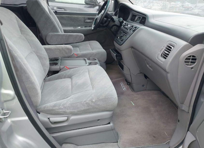 Photo 5 of 2004 Honda Odyssey EX (VIN 5FNRL18844B135813)