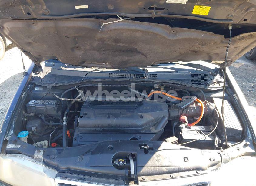 Photo 10 of 2004 Honda Odyssey EX (VIN 5FNRL18864B125235)