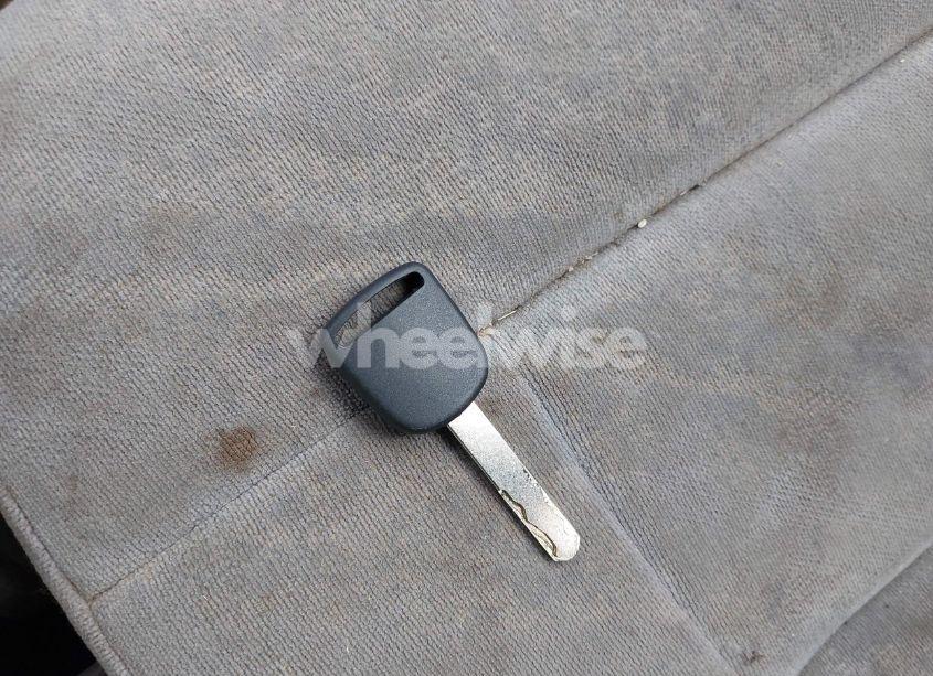 Photo 11 of 2004 Honda Odyssey EX (VIN 5FNRL18864B125235)