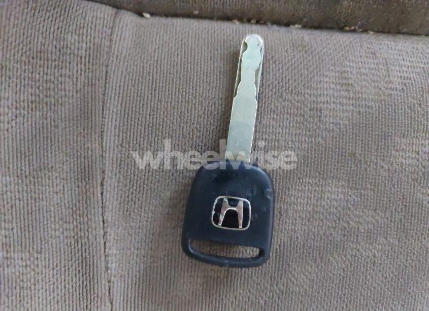 Photo 11 of 2004 Honda Odyssey EX (VIN 5FNRL18864B142942)