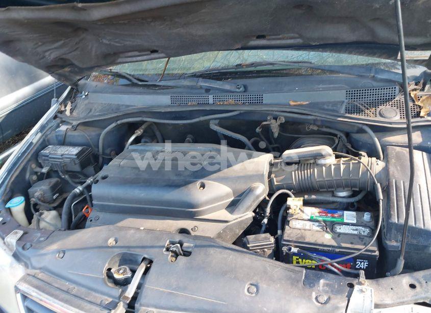 Photo 10 of 2004 Honda Odyssey EX (VIN 5FNRL18874B084033)