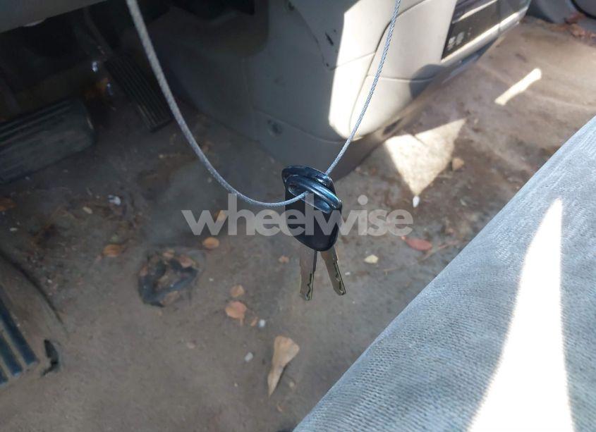 Photo 11 of 2004 Honda Odyssey EX (VIN 5FNRL18874B084033)