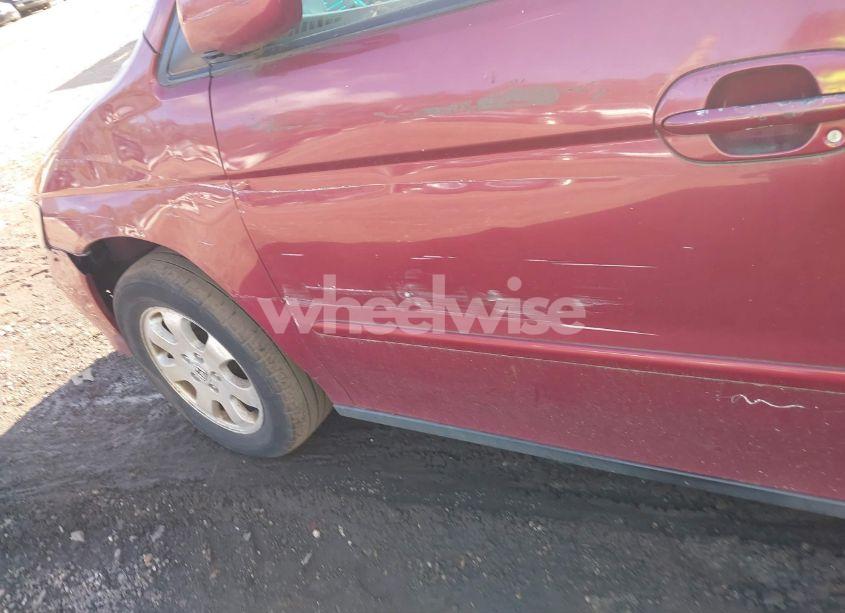 Photo 6 of 2004 Honda Odyssey EX (VIN 5FNRL18874B087921)