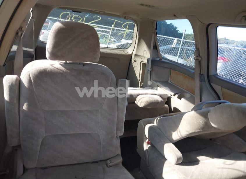 Photo 8 of 2004 Honda Odyssey EX (VIN 5FNRL18874B087921)