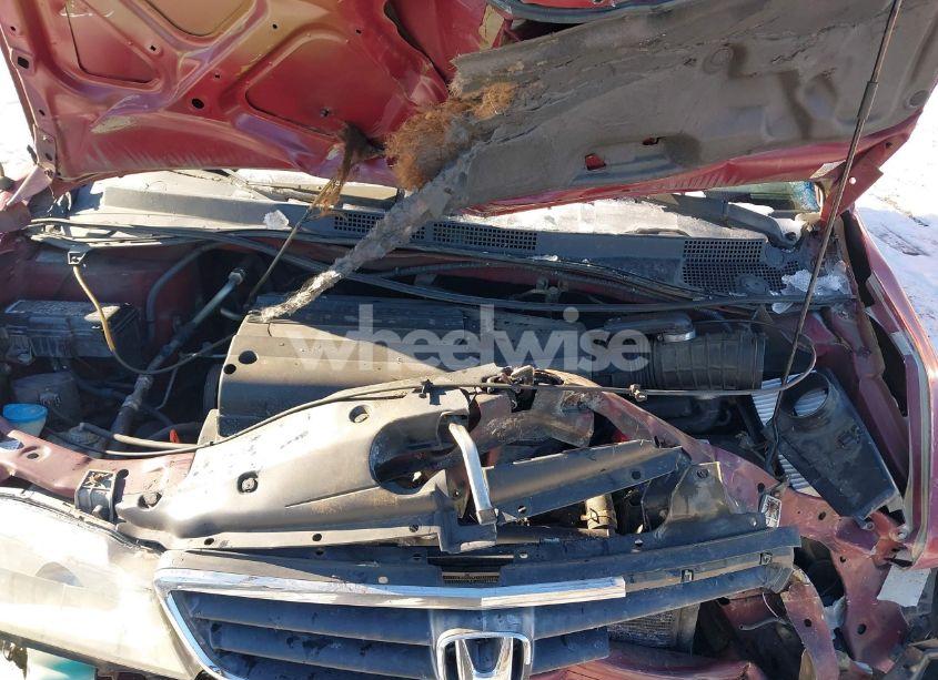 Photo 10 of 2004 Honda Odyssey EX (VIN 5FNRL18884B123521)