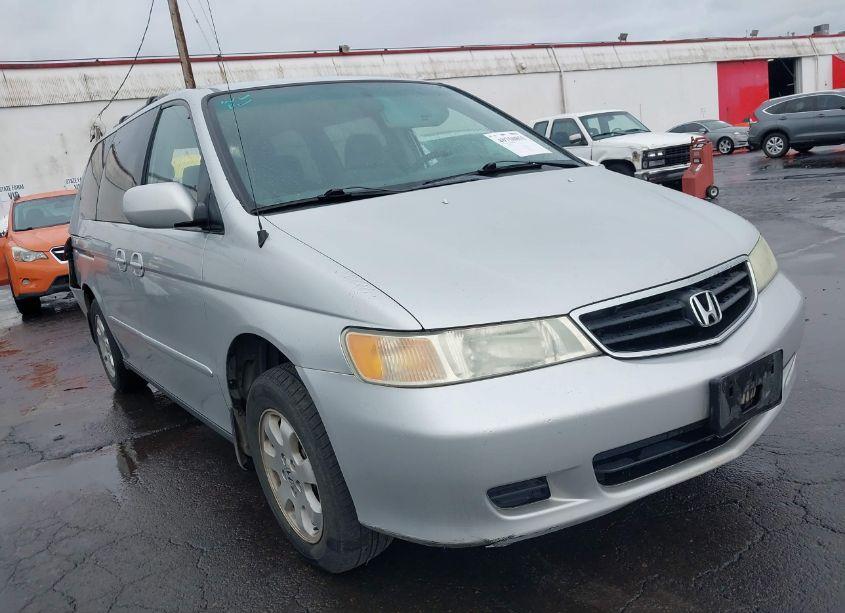 2004 Honda Odyssey EX-RES (VIN 5FNRL18894B122555) main photo