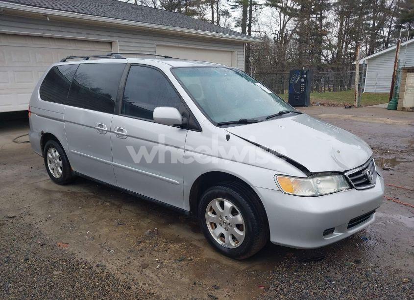 2004 Honda Odyssey EX (VIN 5FNRL18894B127741) main photo