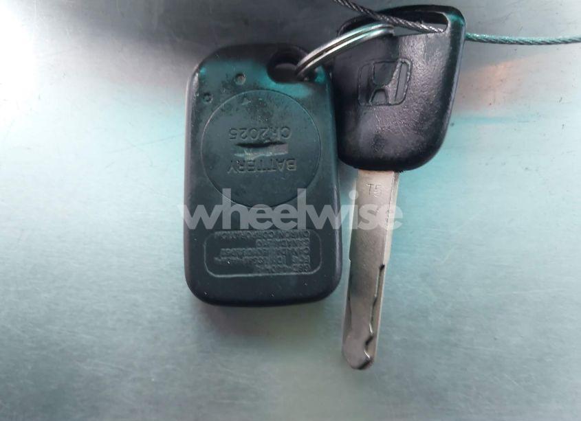 Photo 11 of 2004 Honda Odyssey EX (VIN 5FNRL18894B127741)