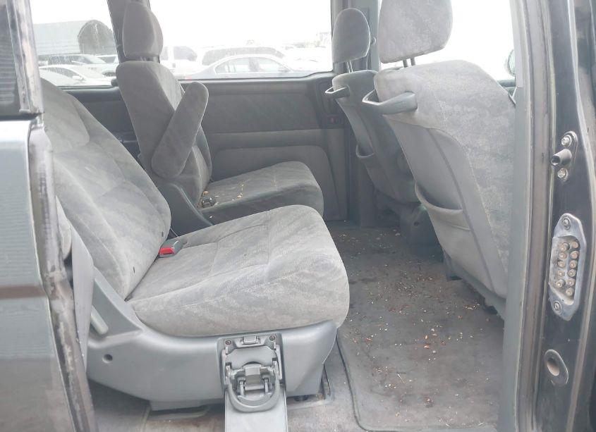 Photo 8 of 2004 Honda Odyssey EX (VIN 5FNRL188X4B104002)