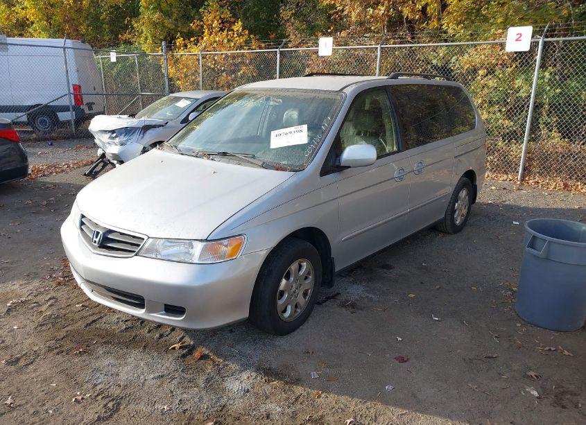 Photo 2 of 2003 Honda Odyssey EX-L (VIN 5FNRL18903B009780)