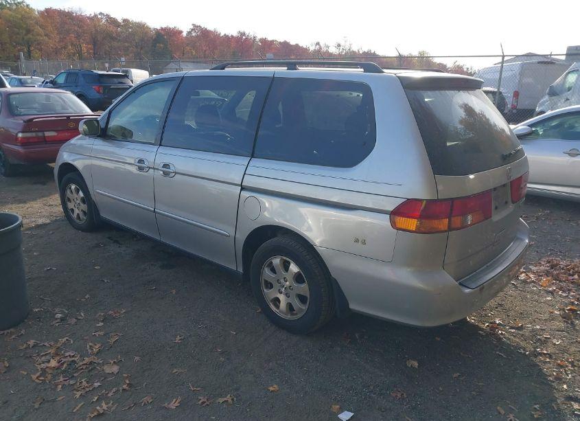 Photo 3 of 2003 Honda Odyssey EX-L (VIN 5FNRL18903B009780)