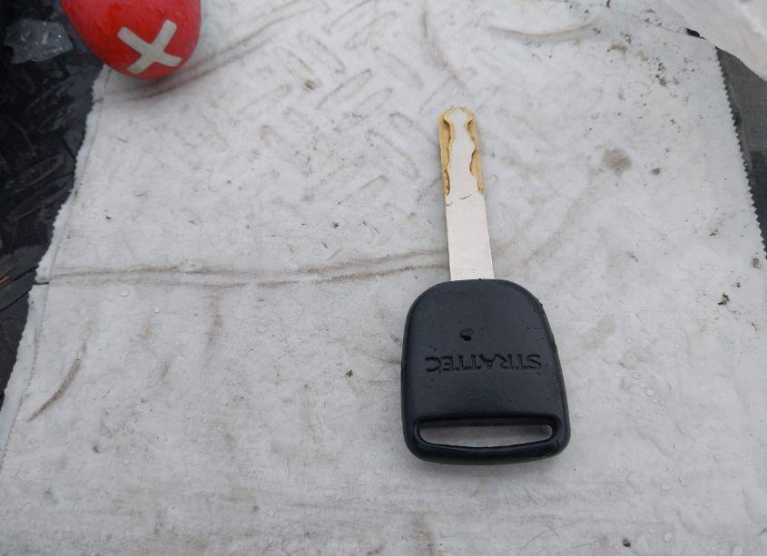 Photo 11 of 2003 Honda Odyssey EX-L (VIN 5FNRL18903B031973)