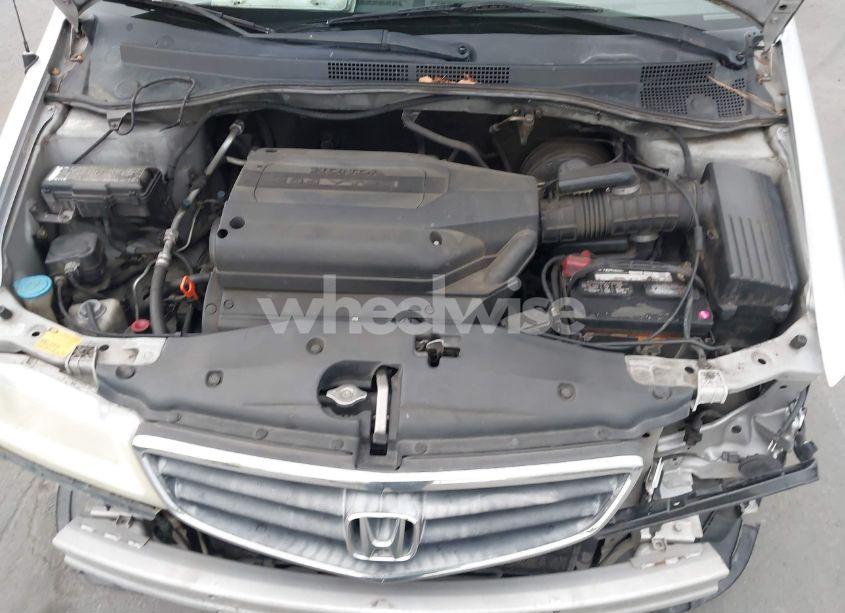 Photo 10 of 2003 Honda Odyssey EX-L (VIN 5FNRL18913B001462)