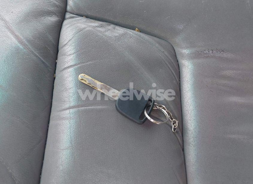 Photo 11 of 2003 Honda Odyssey EX-L (VIN 5FNRL18913B084682)