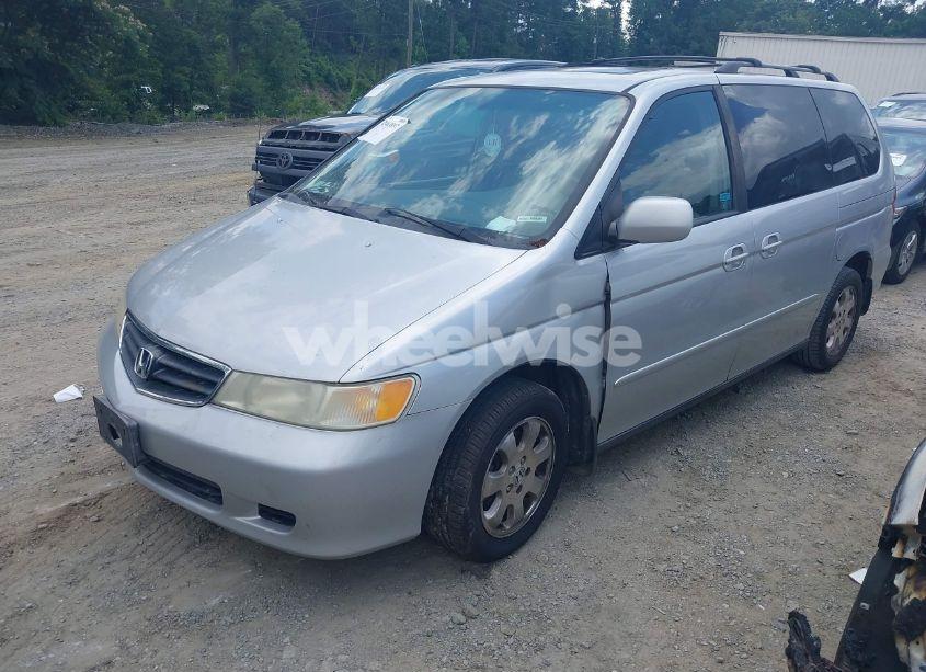 Photo 2 of 2003 Honda Odyssey EX-L (VIN 5FNRL18913B084682)
