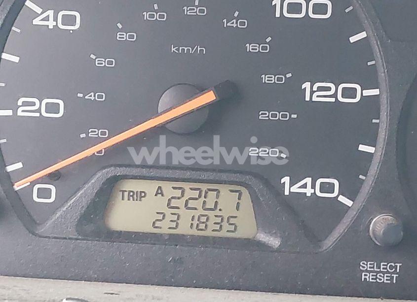 Photo 12 of 2002 Honda Odyssey EX-L (VIN 5FNRL18922B043959)