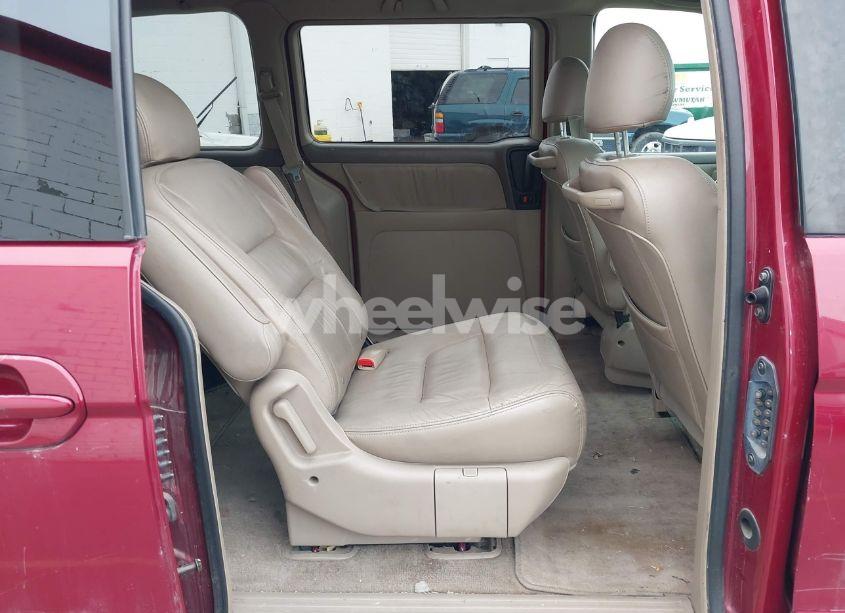 Photo 8 of 2004 Honda Odyssey EX-L (VIN 5FNRL18924B009202)