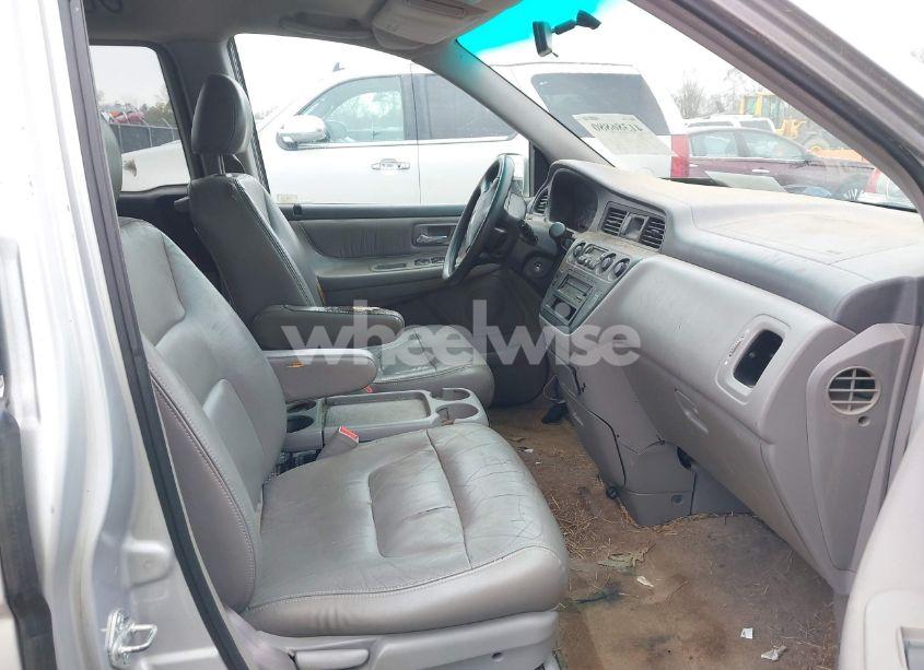 Photo 5 of 2004 Honda Odyssey EX-L (VIN 5FNRL18924B088841)