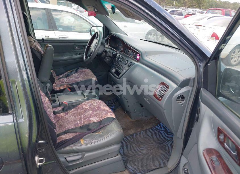 Photo 5 of 2003 Honda Odyssey EX-L (VIN 5FNRL18933B045320)