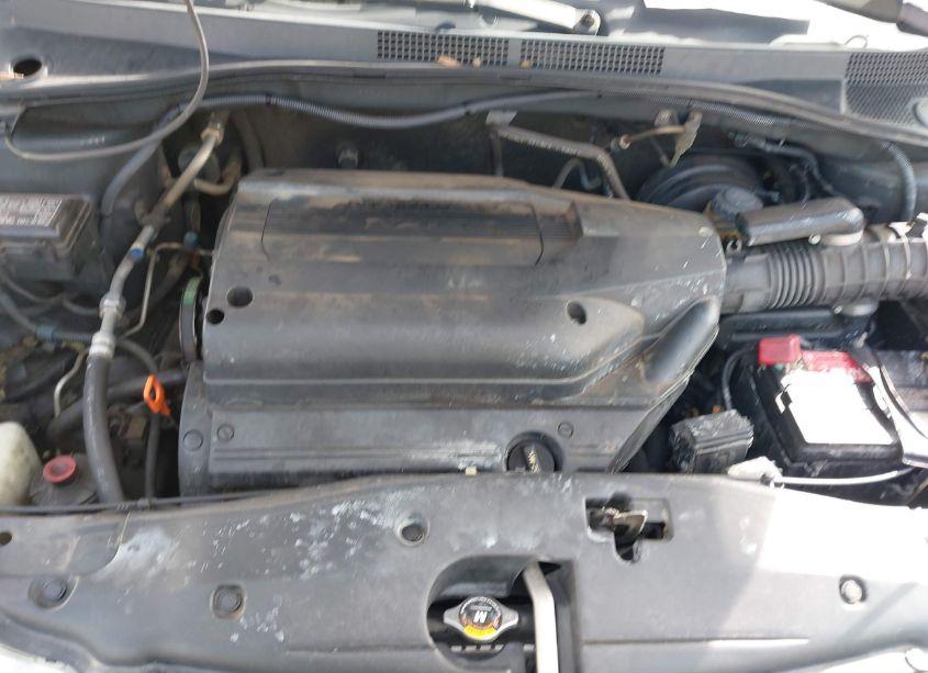 Photo 10 of 2003 Honda Odyssey EX-L (VIN 5FNRL18933B090144)