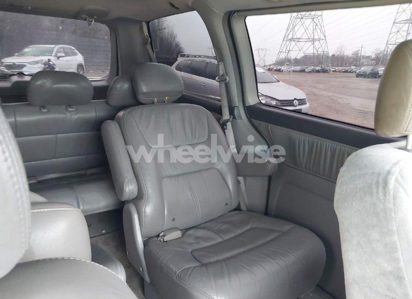 Photo 8 of 2003 Honda Odyssey EX-L (VIN 5FNRL18933B131890)